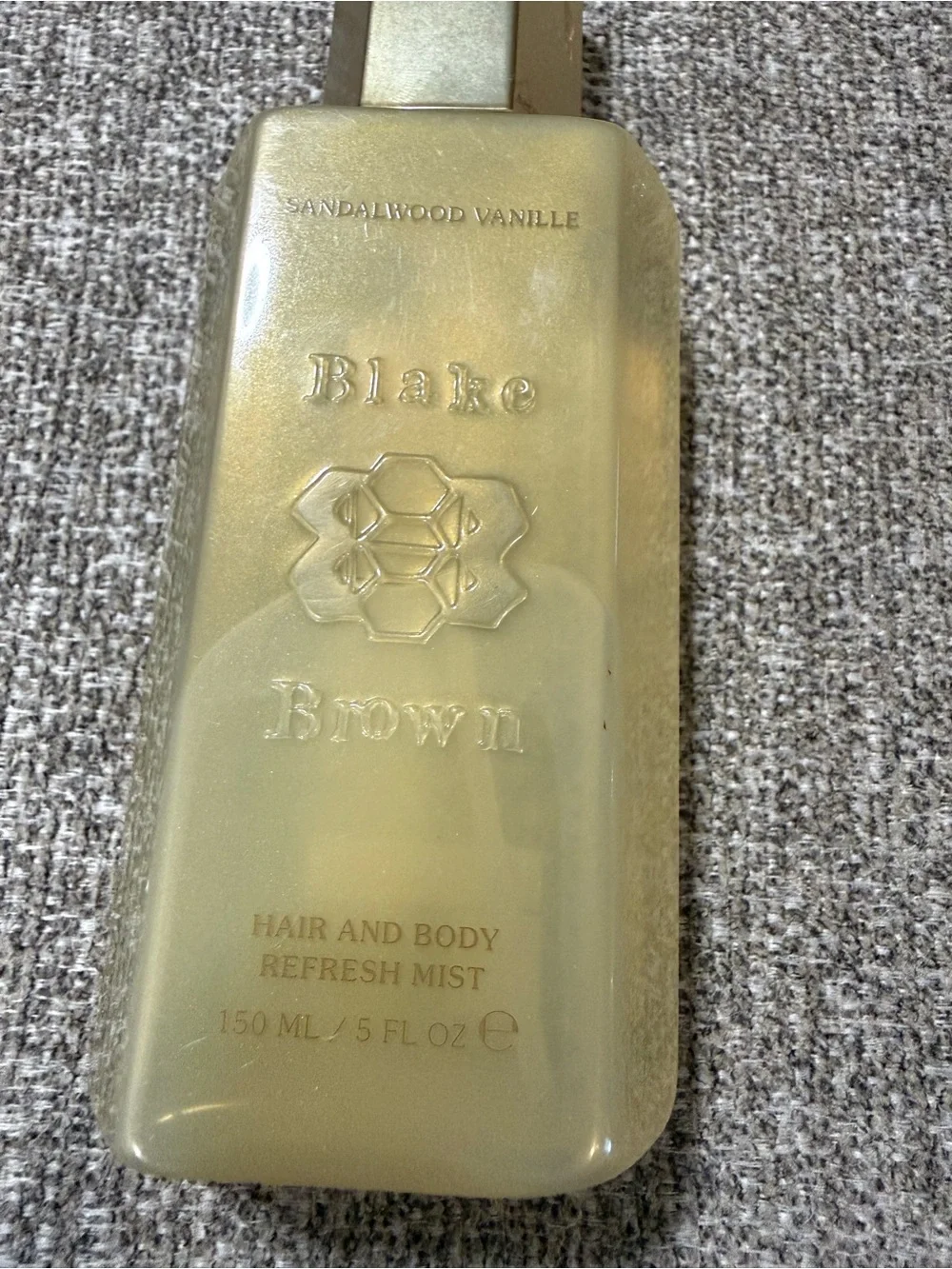 Sandalwood Vanille Hair & Body Refresh Mist